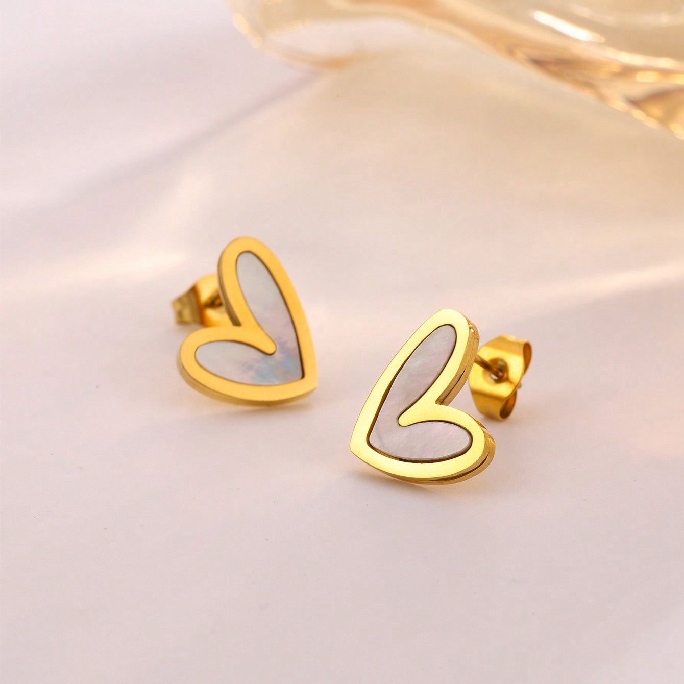 Aretes Corazón Blanco