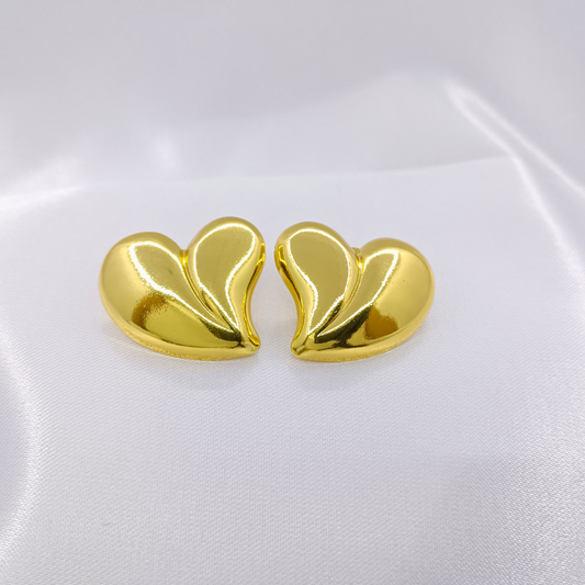 Aretes Corazón Gota